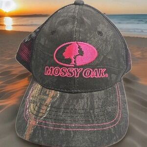 Mossy Oak Strapback Hat Cap Ladies OSFM Black Pink Camo Logo Trucker  E-006